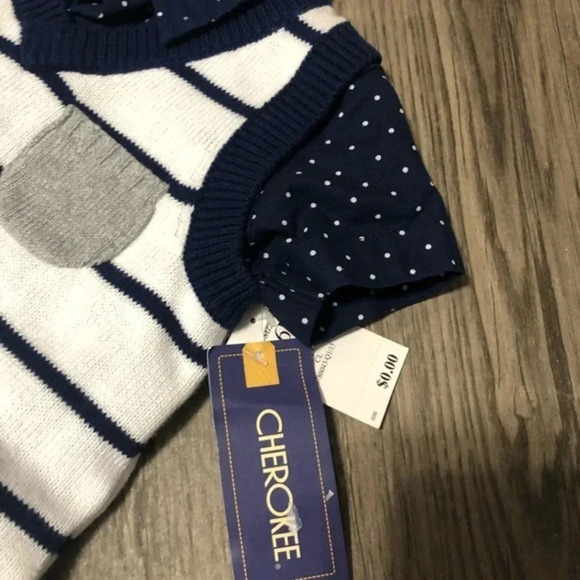 Sweater vest/ button up shirt and shorts set 3-6M - Picture 4 of 4